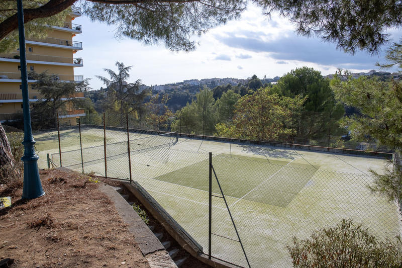 Appartement - 80 m² - 3 pièces