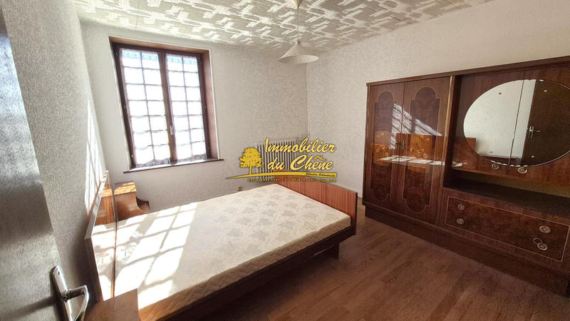 Maison - 99 m² - 5 pièces