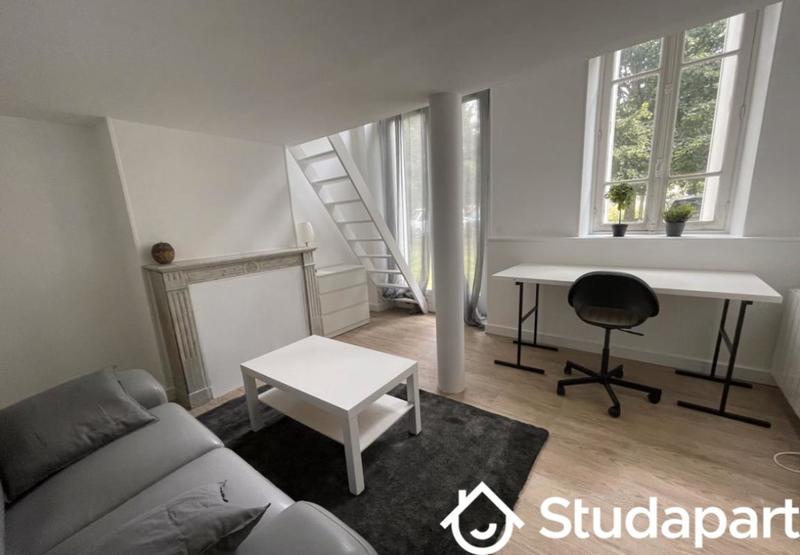 Chambre - 75 m² - 1 pièce