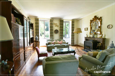 Maison bourgeoise - 220 m² - 8 pièces