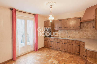 Maison - 93 m² - 5 pièces