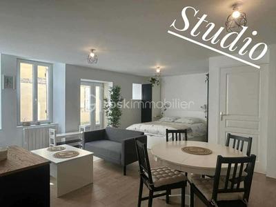 Immeuble - 150 m² - 6 pièces