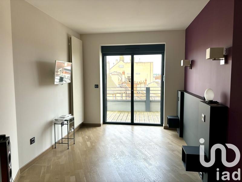 Appartement - 182 m² - 5 pièces