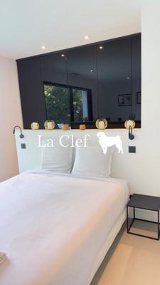 Villa - 240 m² - 6 pièces