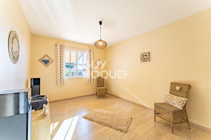 Maison - 193 m² - 6 pièces