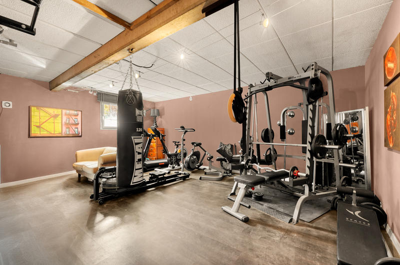 Maison d'architecte - 285 m² - 9 pièces