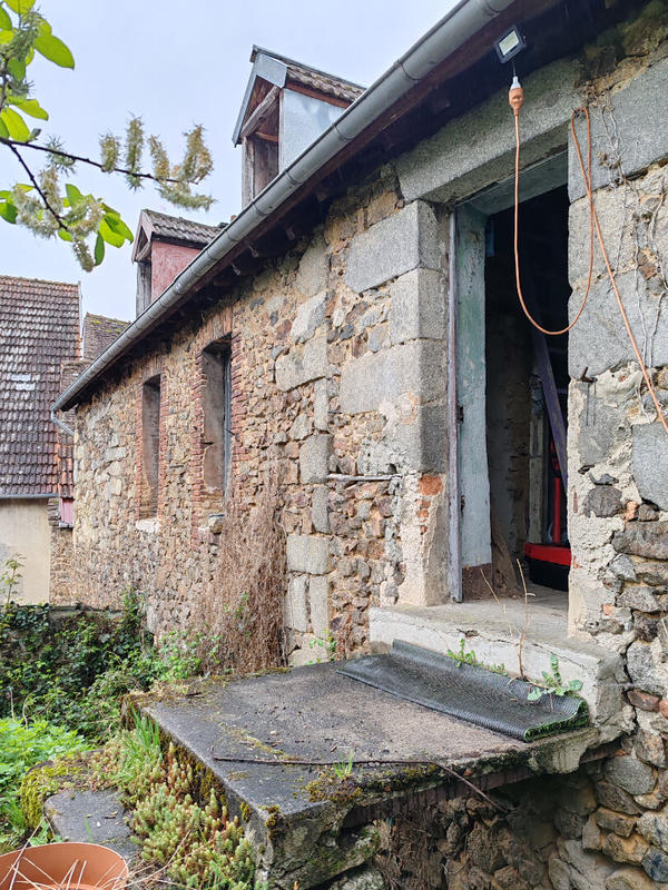 Maison - 150 m² - 4 pièces