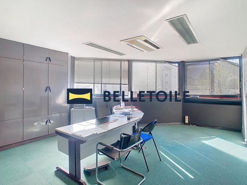 Local commercial - 2 657 m²