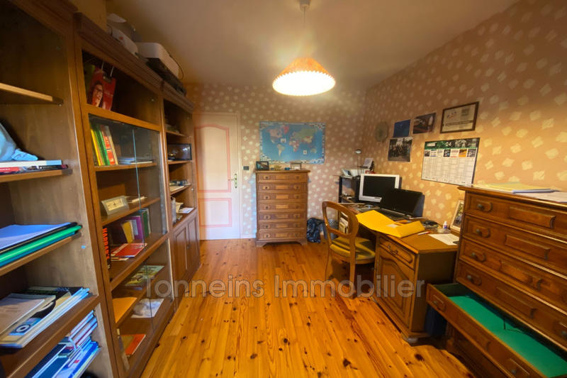 Maison - 143 m² - 6 pièces