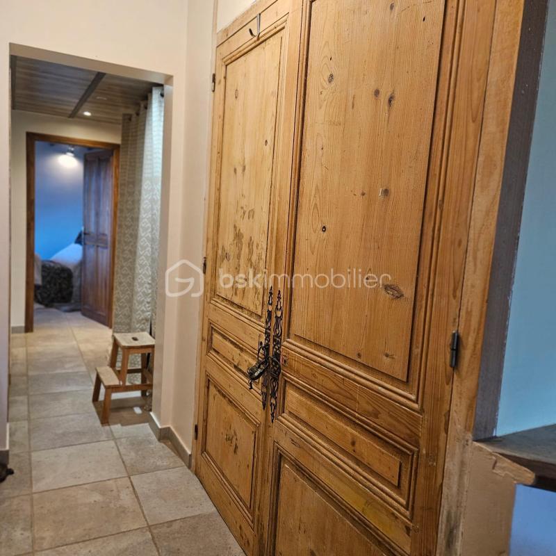 Propriété - 162 m² - 6 pièces