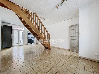 Maison - 67 m² - 4 pièces