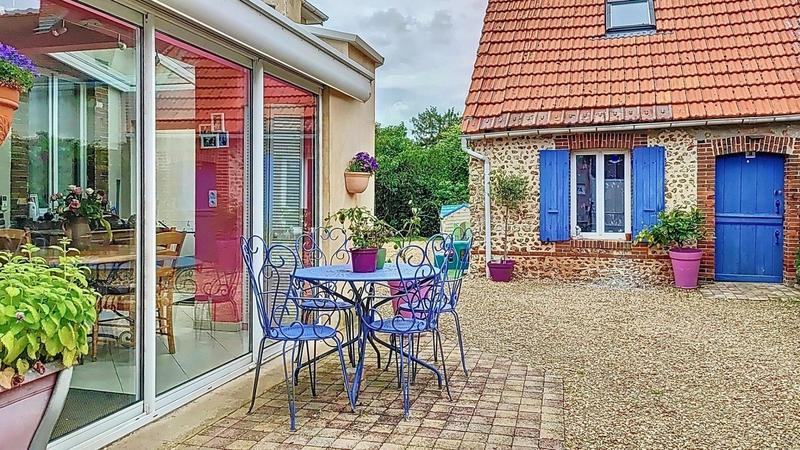 Maison - 166 m² - 6 pièces