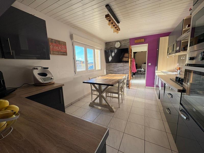 Maison traditionnelle - 129 m² - 5 pièces