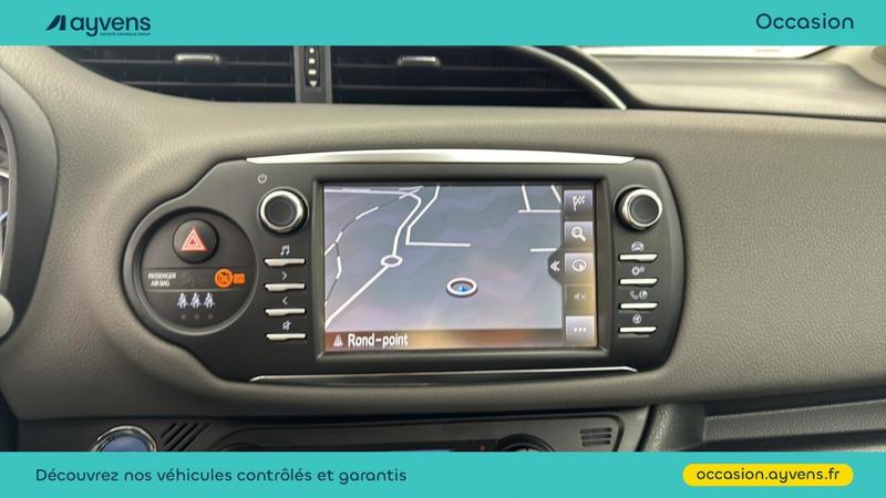 Toyota Yaris Hybrid 100h France Business 5p My19