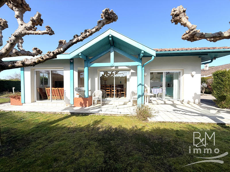 Maison - 90 m² - 3 pièces