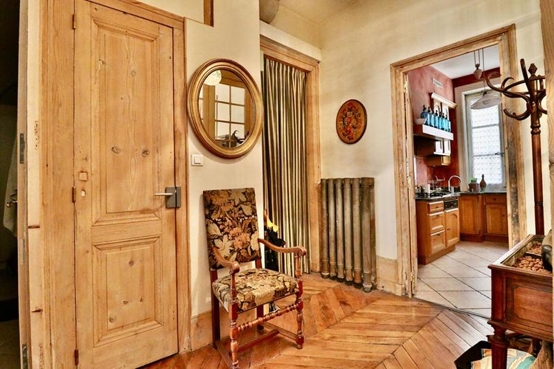 Appartement - 144 m² - 5 pièces