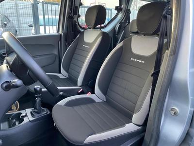 Dacia Dokker Stepway 1..3tce 130cv Car¨Playradars Ar/Roue de Secours/Gps