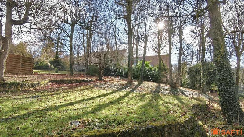 Villa - 179 m² - 9 pièces