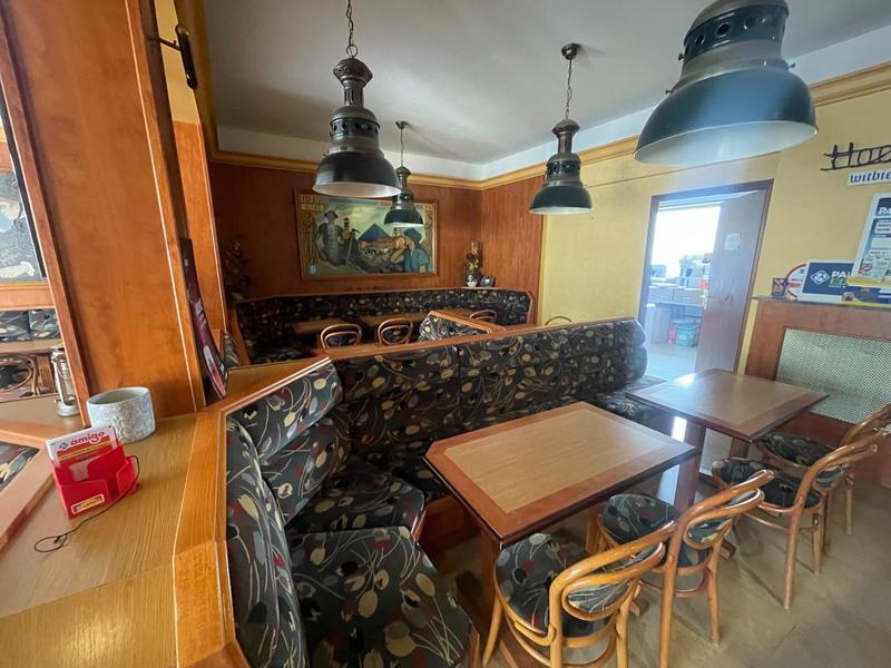 Local commercial - 385 m² - 10 pièces