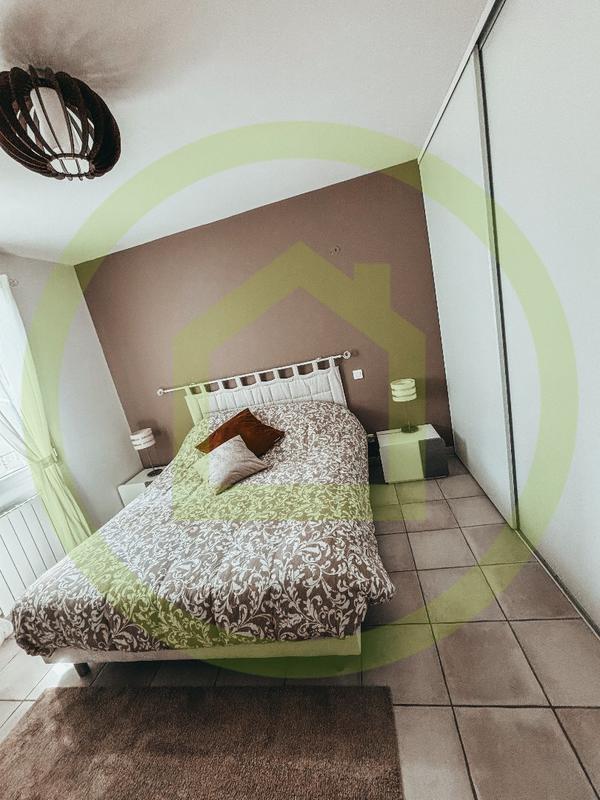 Maison - 200 m² - 7 pièces