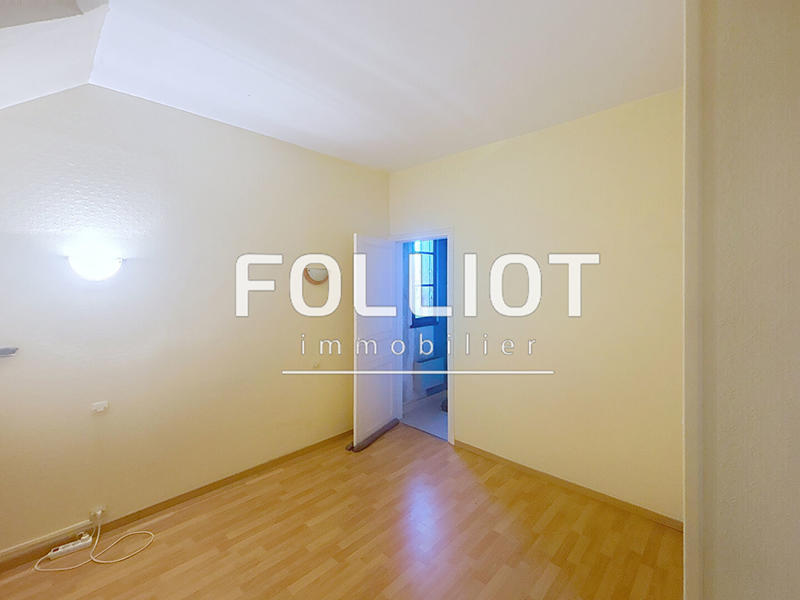 Maison - 92 m² - 4 pièces