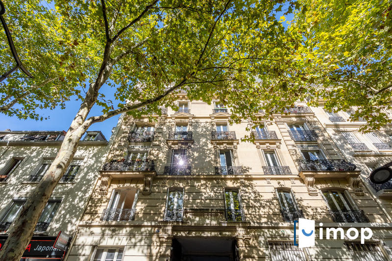 Studio - 30 m² - 2 pièces