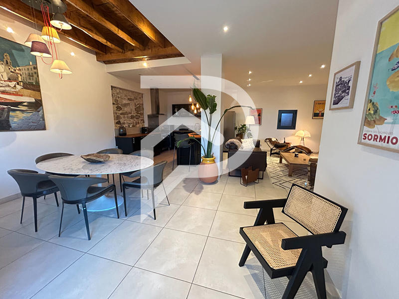 Maison - 137 m² - 4 pièces