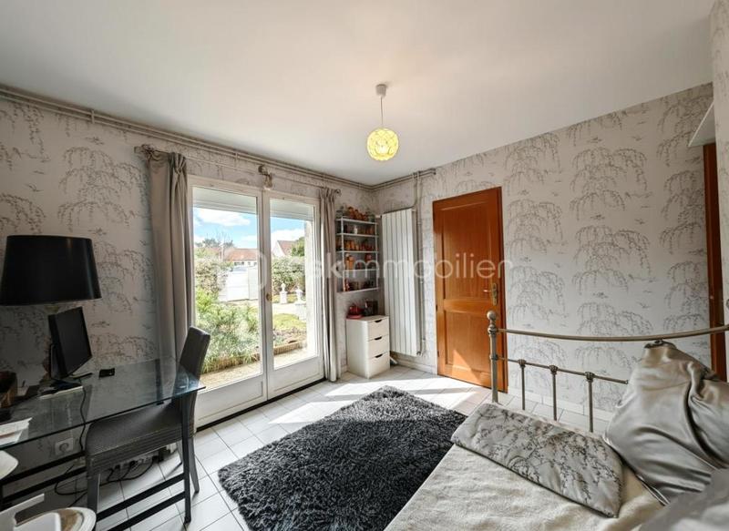 Maison traditionnelle - 150 m² - 7 pièces