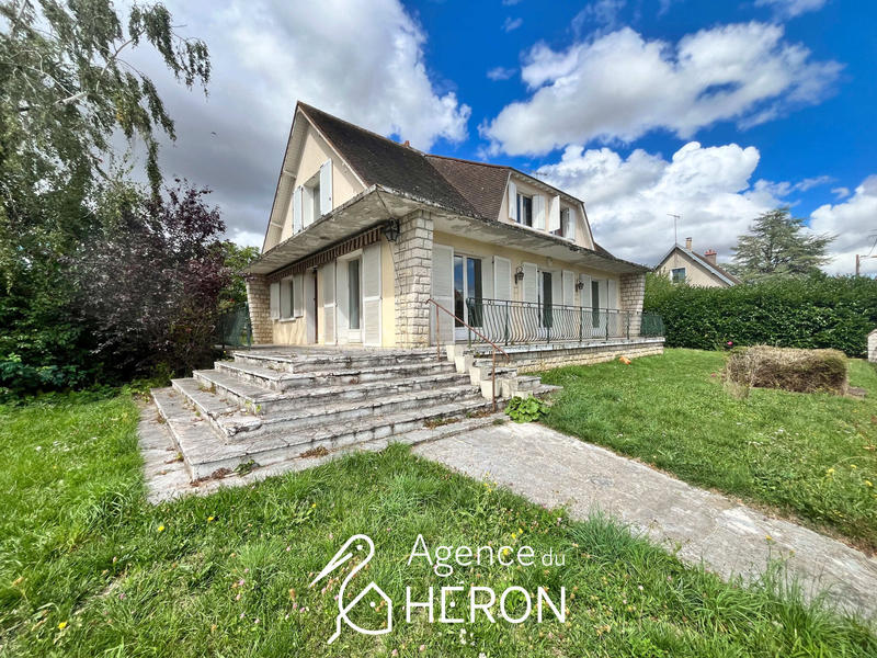 Maison - 137 m² - 7 pièces