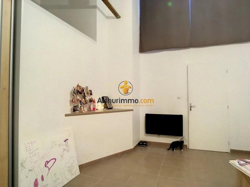 Appartement - 92 m² - 4 pièces