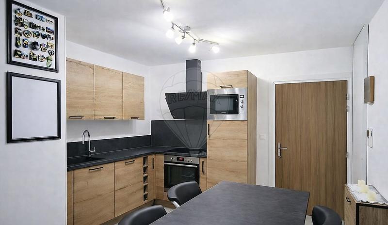 Appartement - 81 m² - 3 pièces