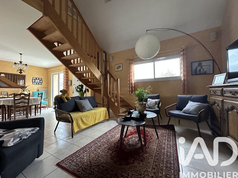 Maison - 87 m² - 3 pièces