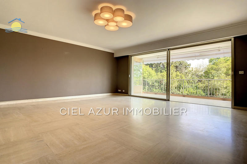 Appartement - 81 m² - 3 pièces