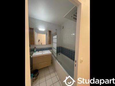 Chambre - 9 m² - 1 pièce