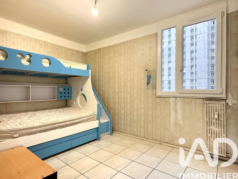 Appartement - 81 m² - 4 pièces