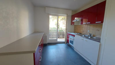 Appartement - 77 m² - 3 pièces