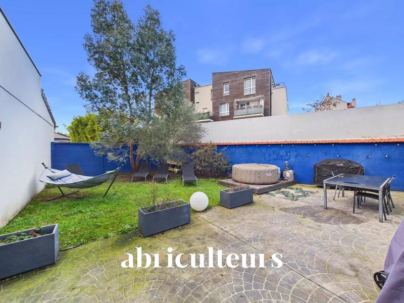 Maison - 117 m² - 5 pièces