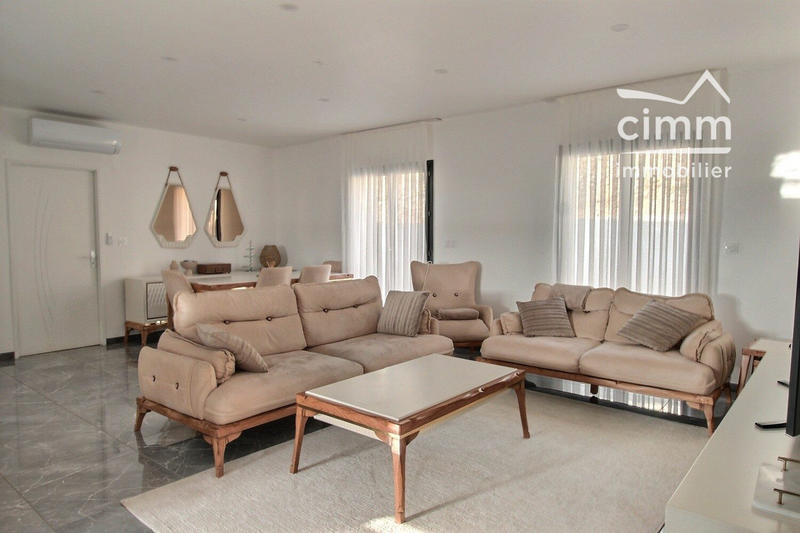 Villa - 100 m² - 4 pièces