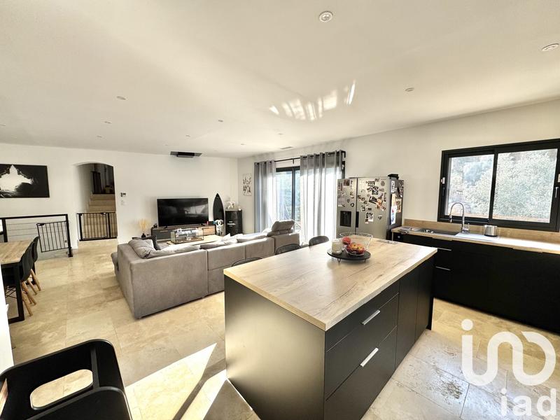 Maison - 150 m² - 5 pièces