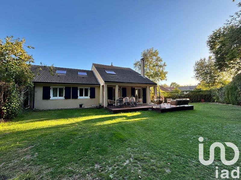 Maison - 168 m² - 8 pièces