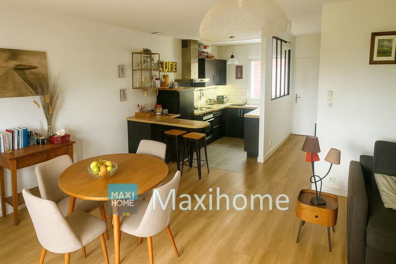 Maison - 82 m² - 4 pièces