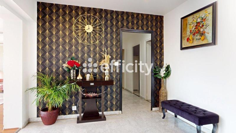 Appartement - 122 m² - 5 pièces