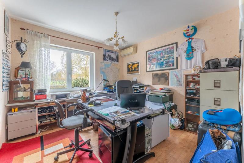 Maison - 275 m² - 7 pièces