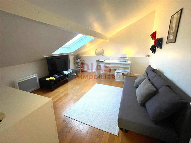 Maison - 105 m² - 7 pièces