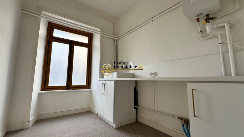 Appartement - 190 m² - 7 pièces