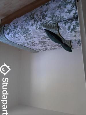 Chambre - 9 m² - 1 pièce