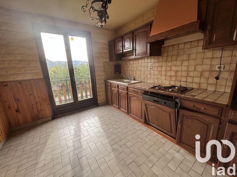 Maison - 85 m² - 6 pièces