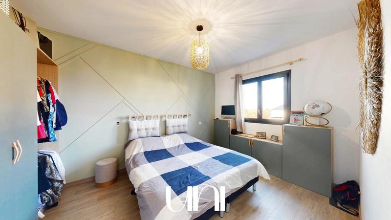 Maison - 115 m² - 5 pièces