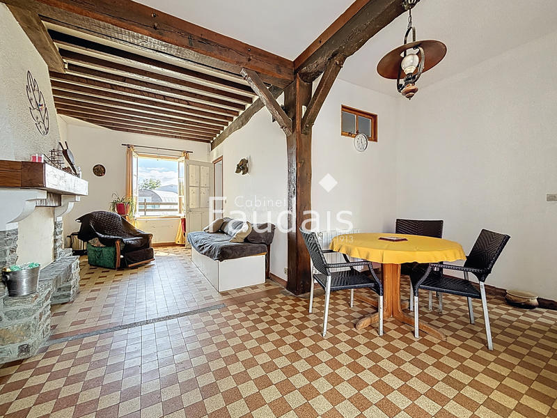 Maison - 83 m² - 4 pièces