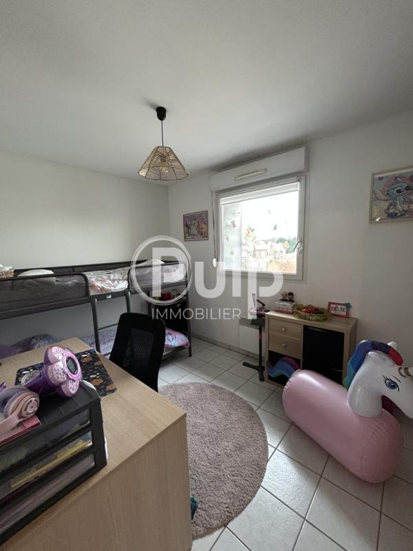 Appartement - 82 m² - 3 pièces